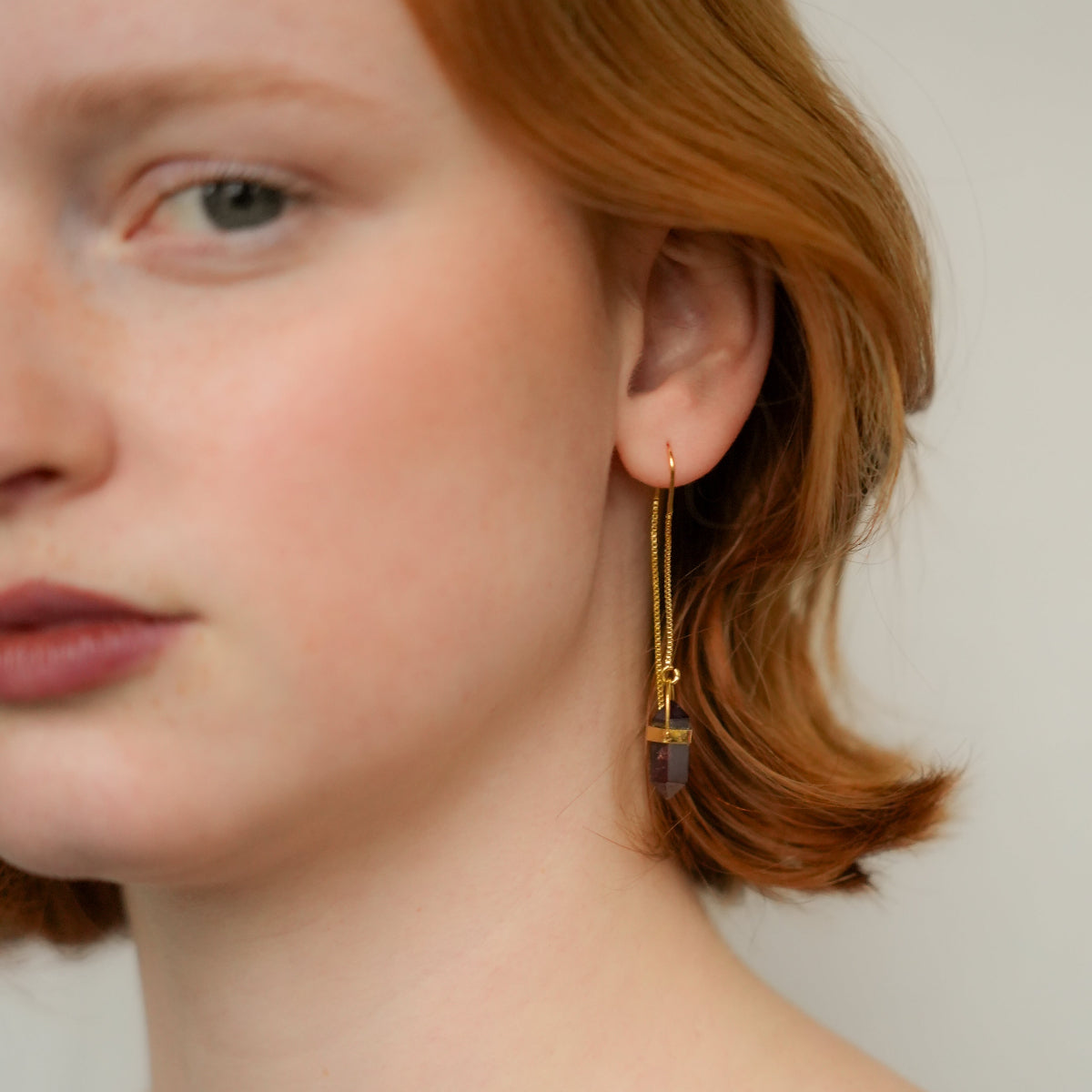 Garnet - Pointed Threaded Earrings - Gold Plated
