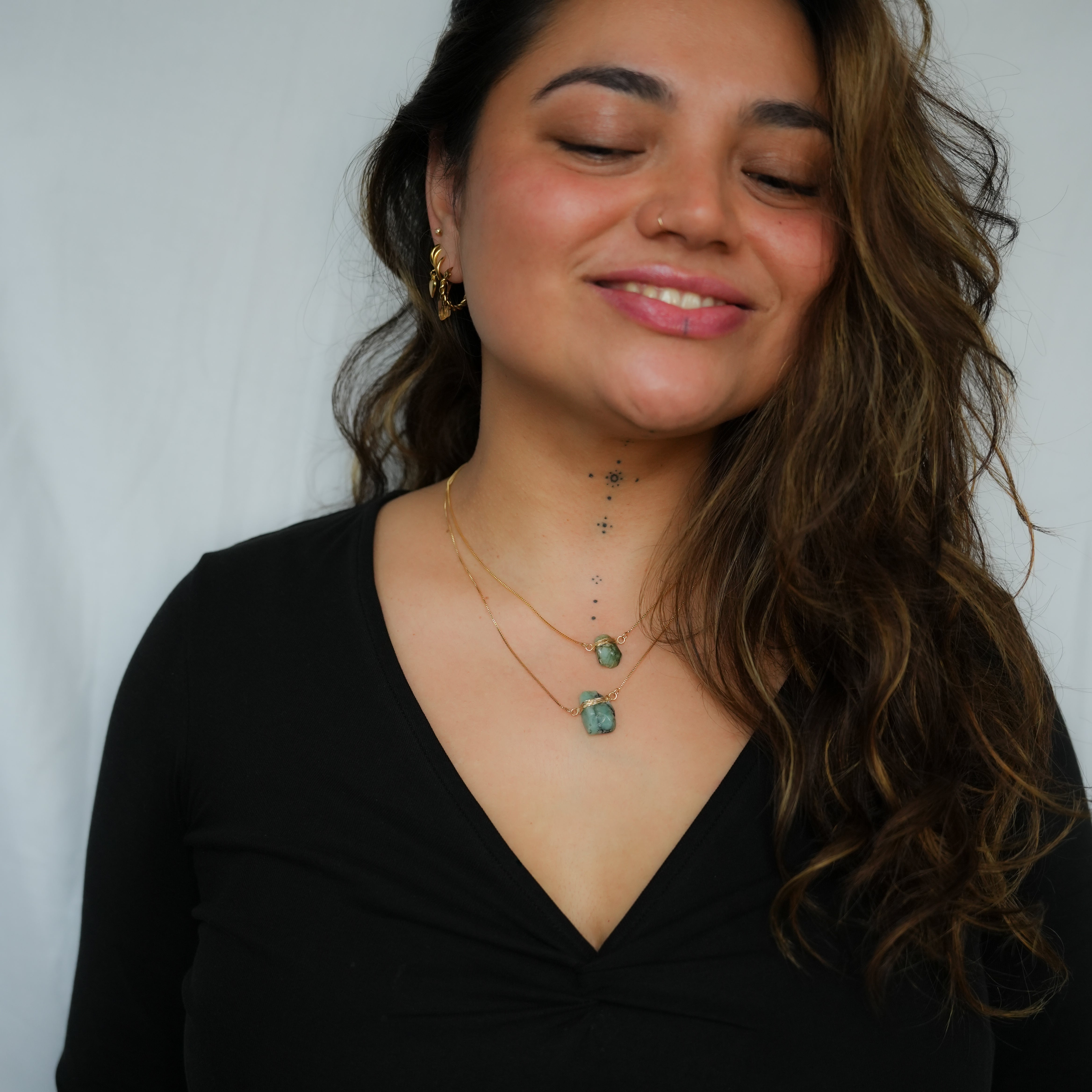 Emerald - Wrapped Necklace Raw - Gold Plated