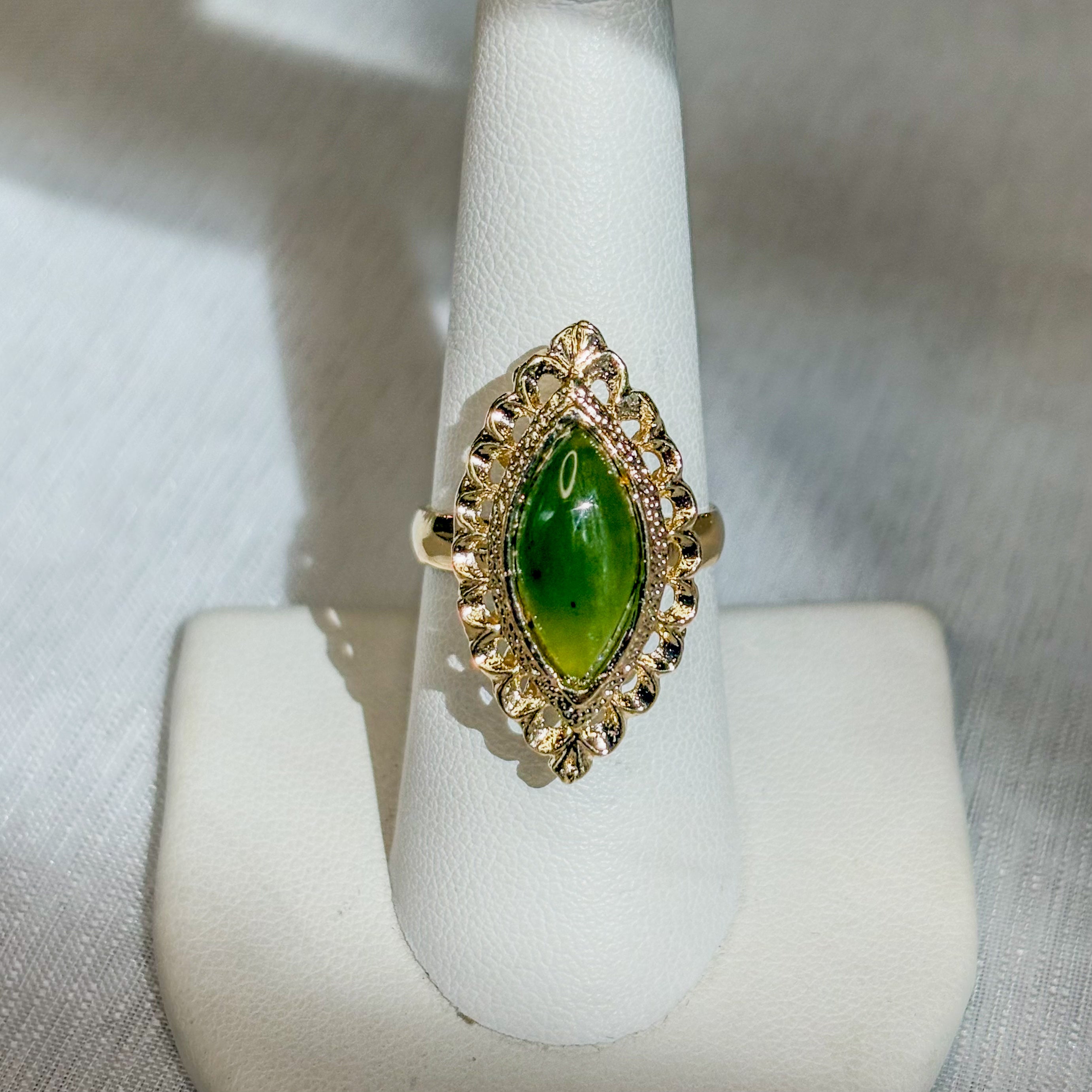 Jade Deluxe Oval Ring