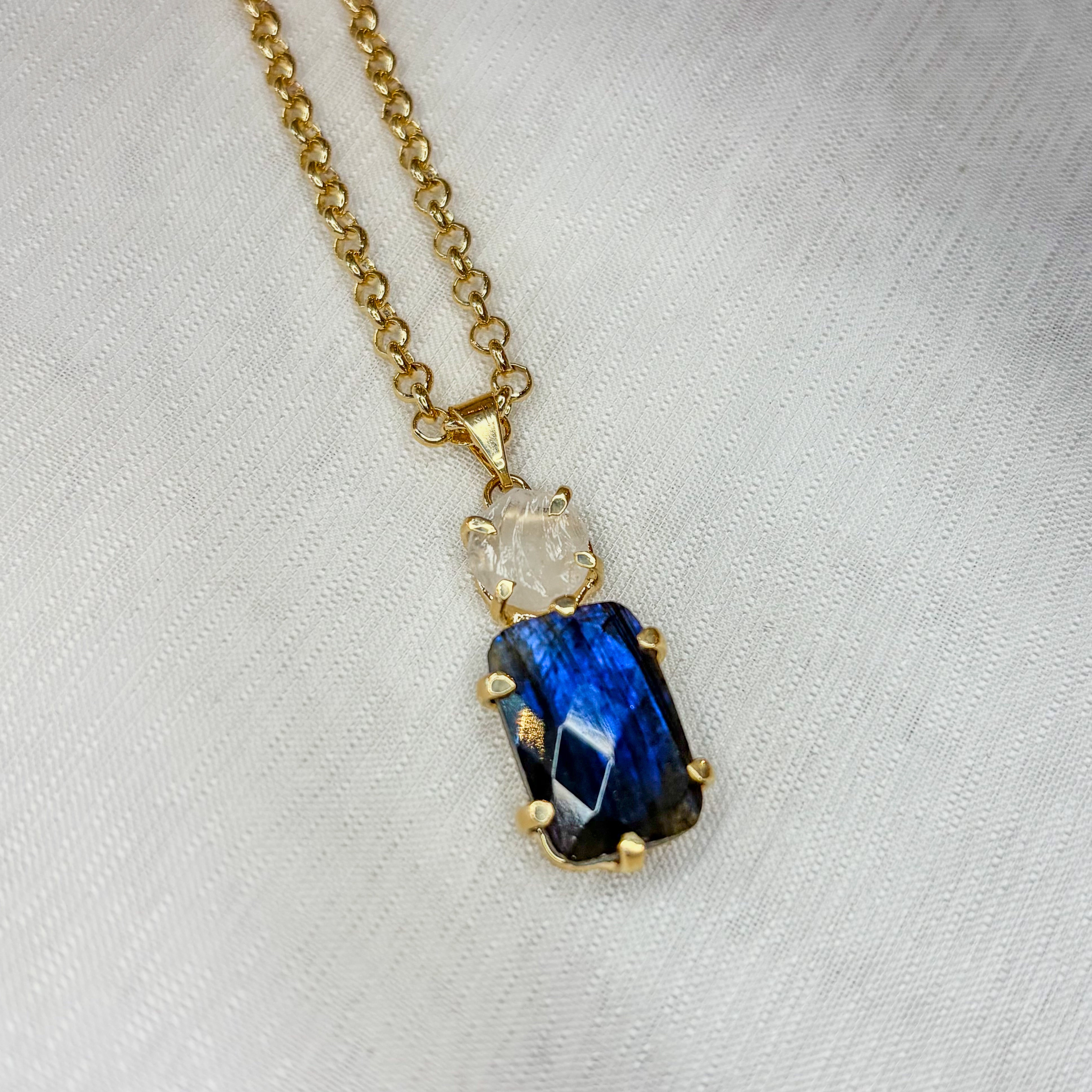 Labradorite Raw Pendant - Cosmic Queen Gold Plated
