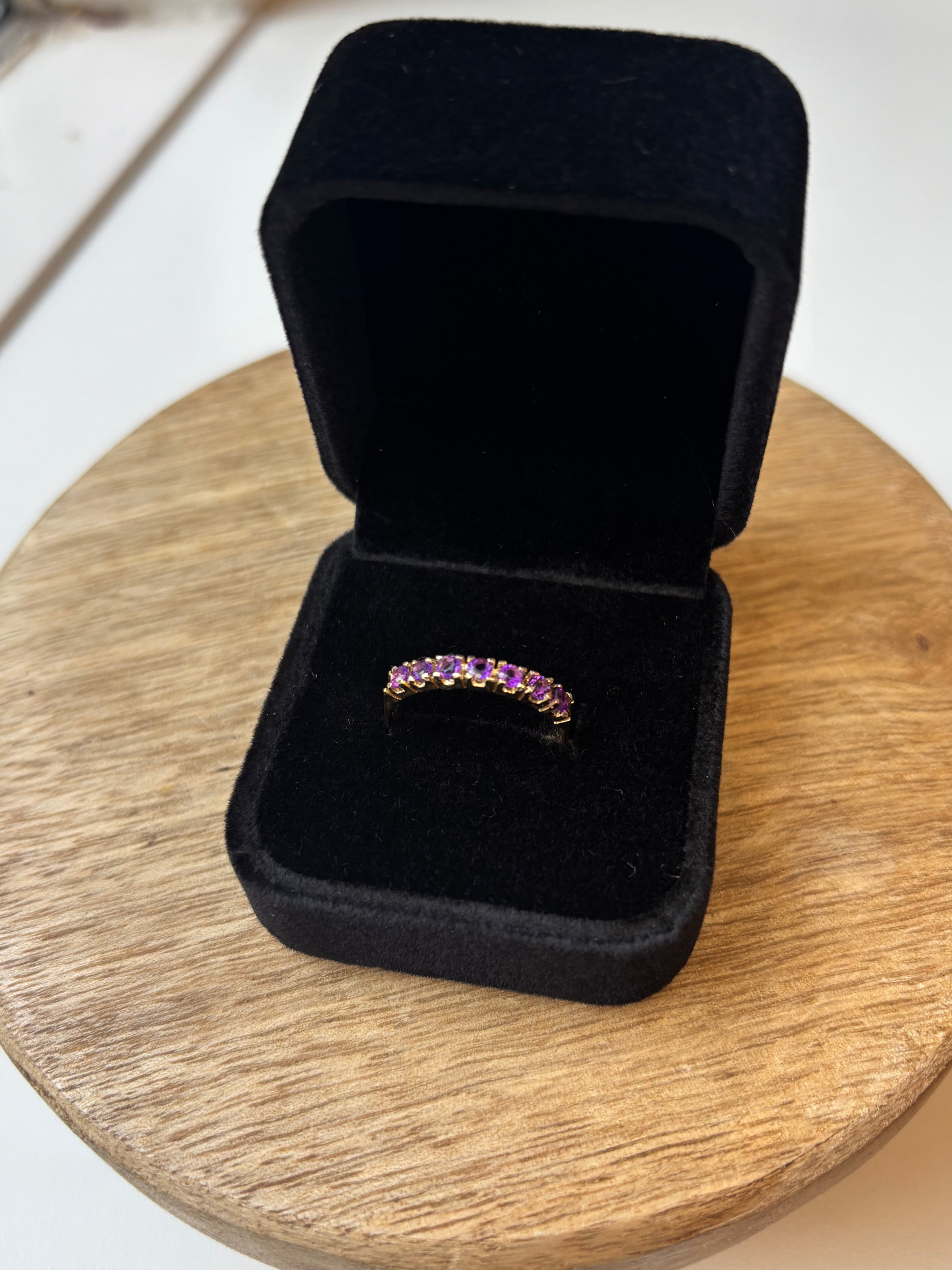 Amethyst 7 Stones Ring - Gold 18k