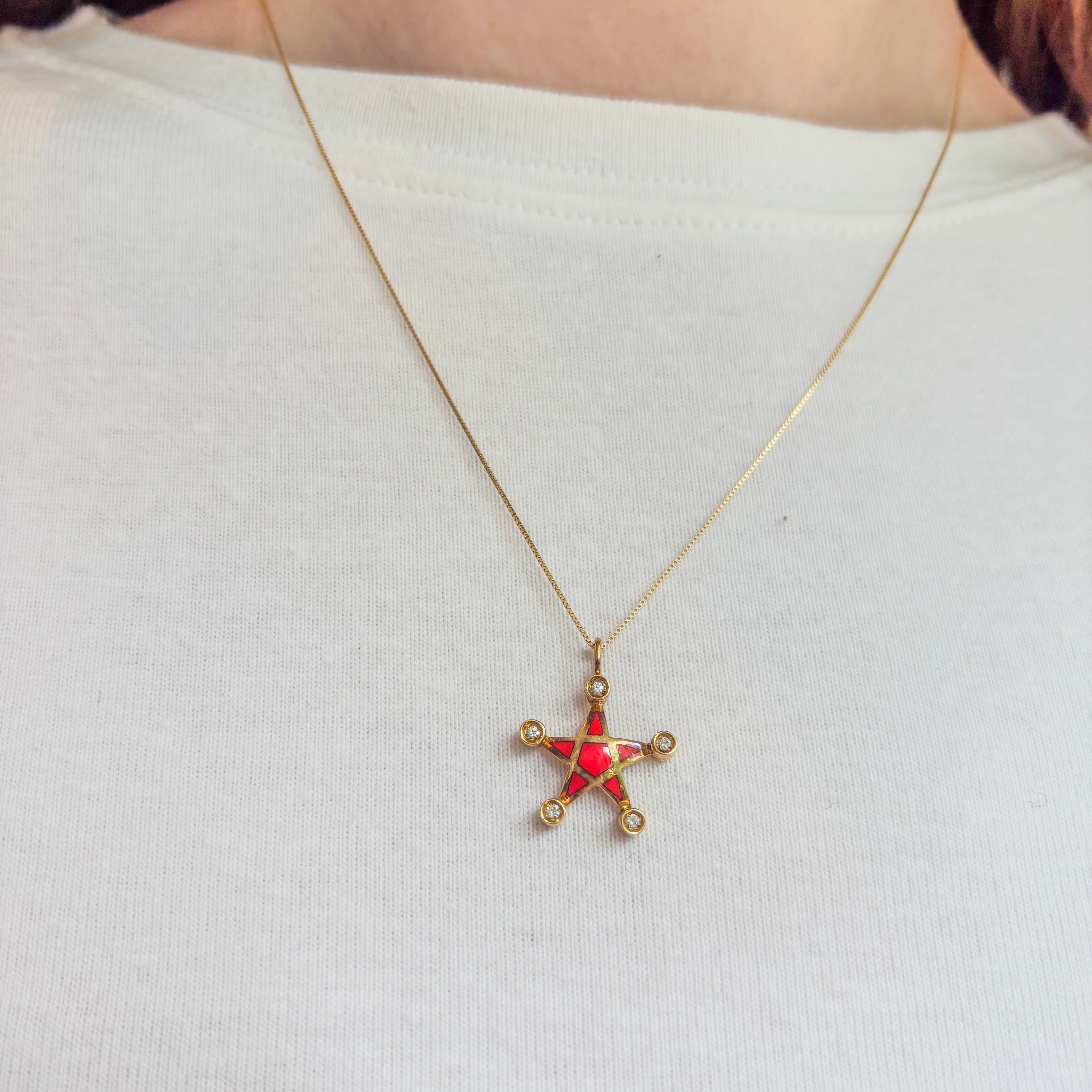 Red Star Diamonds Pendant 18k Solid Gold
