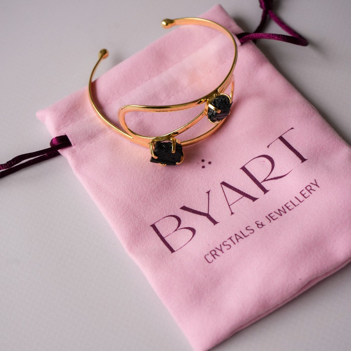 Black Tourmaline - Infinity Bracelet - Gold Plated
