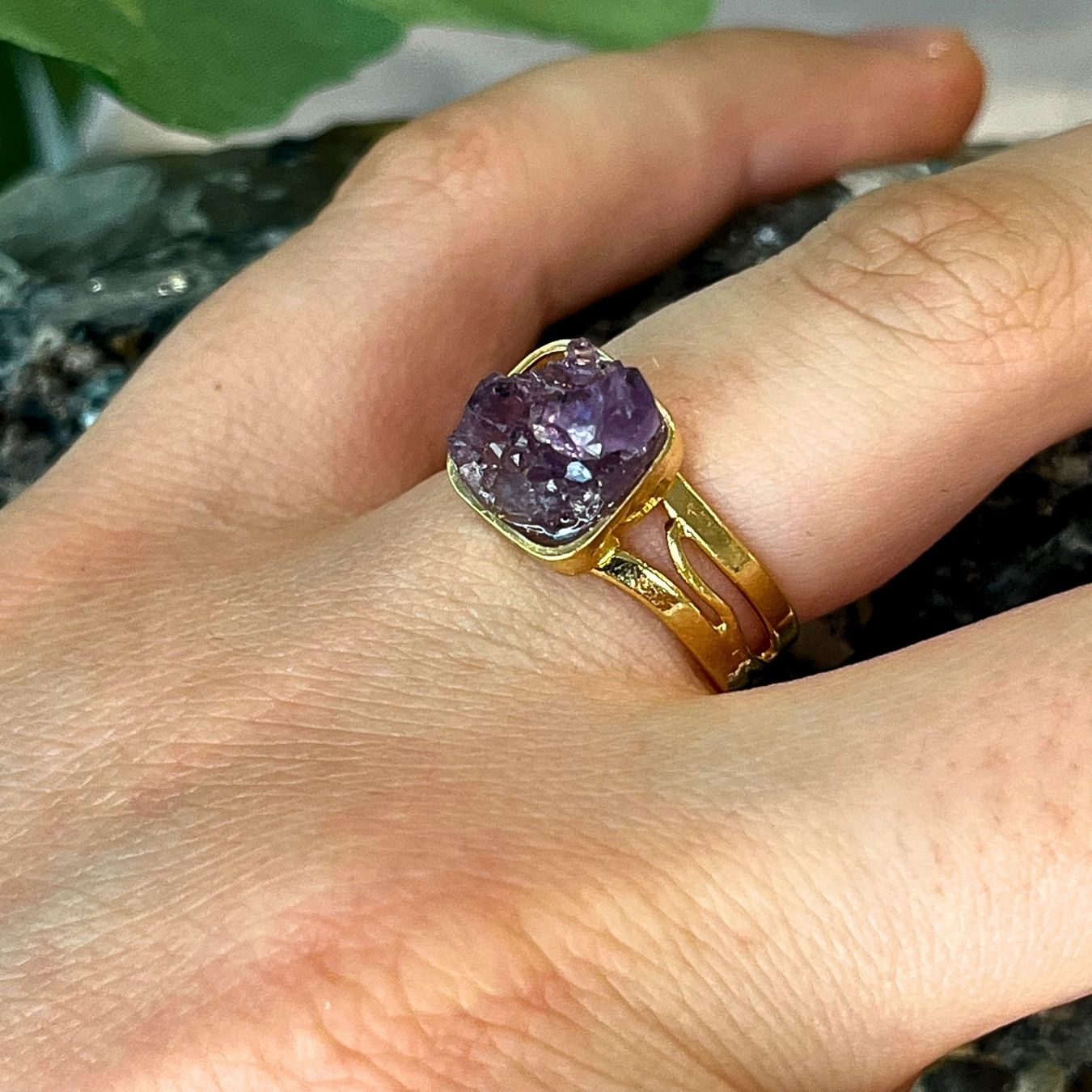 Raw Geode - Ring Adjustable - Gold Plated