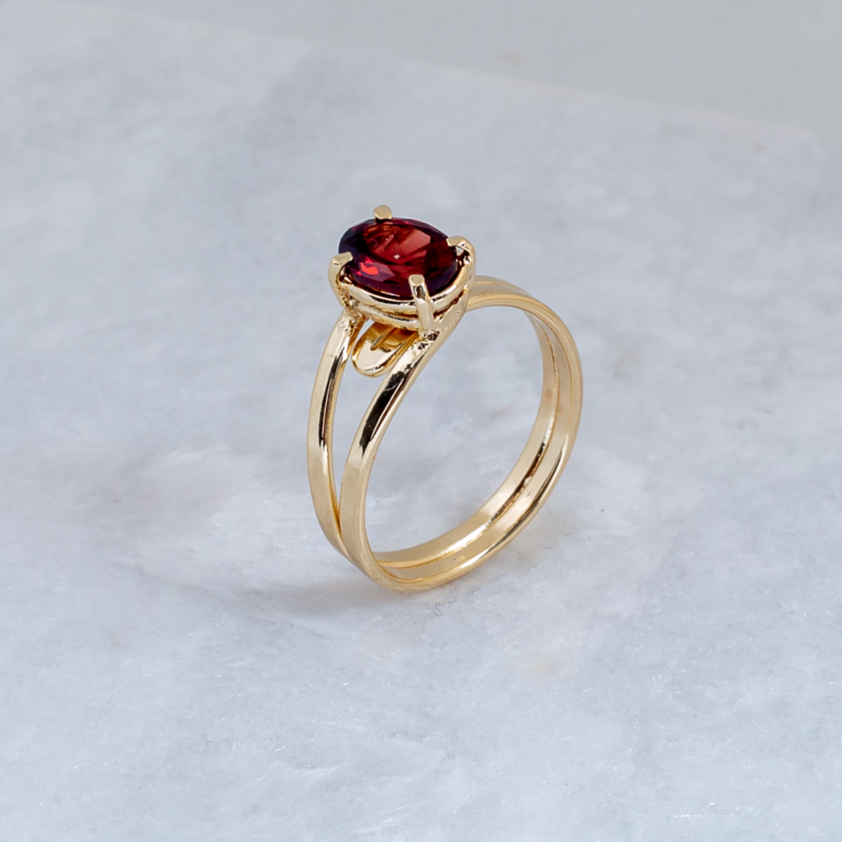 Garnet - Royal Ring - Adjustable - Gold Plated