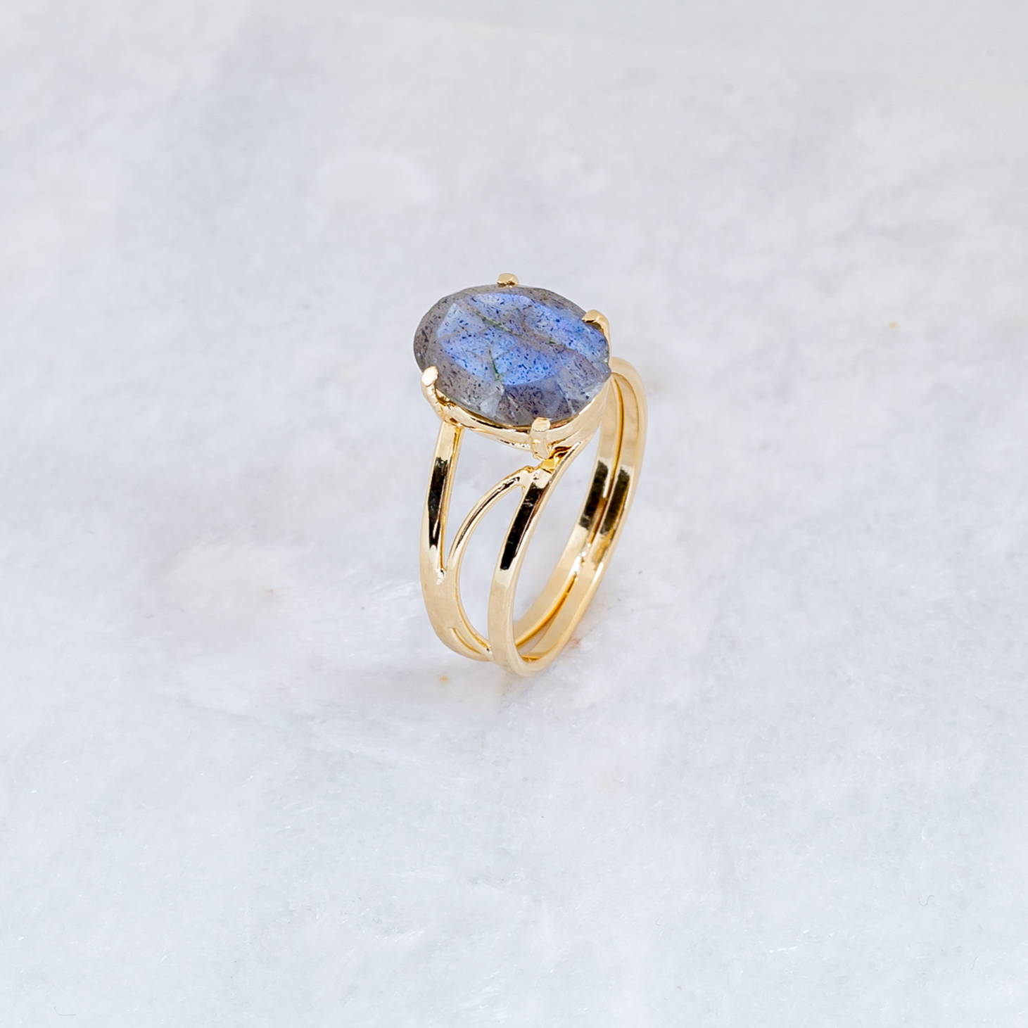 Labradorite - Royal Ring - Adjustable - Gold Plated