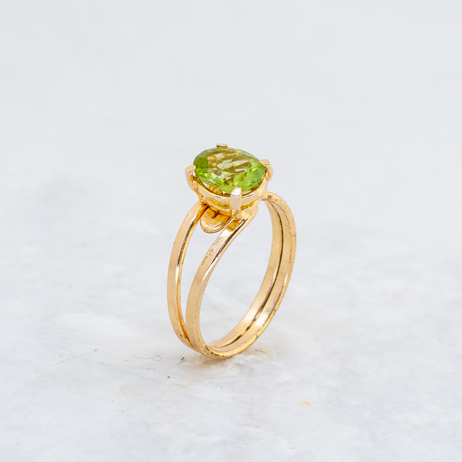 Peridot - Royal Ring - Adjustable - Gold Plated