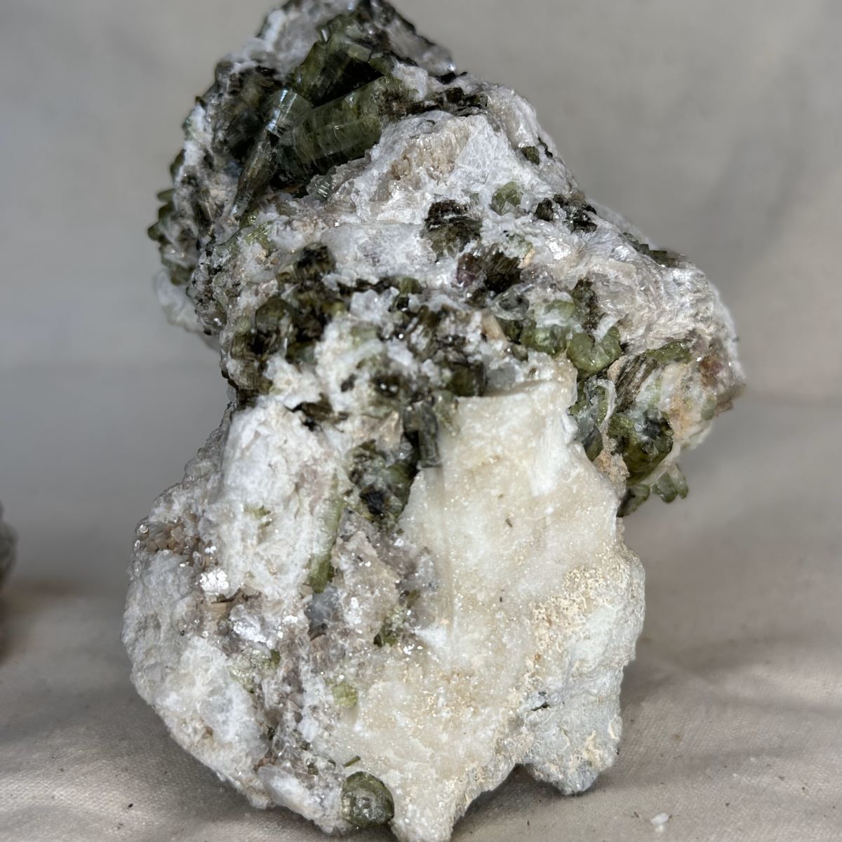 Special Green Tourmaline (Specimens)