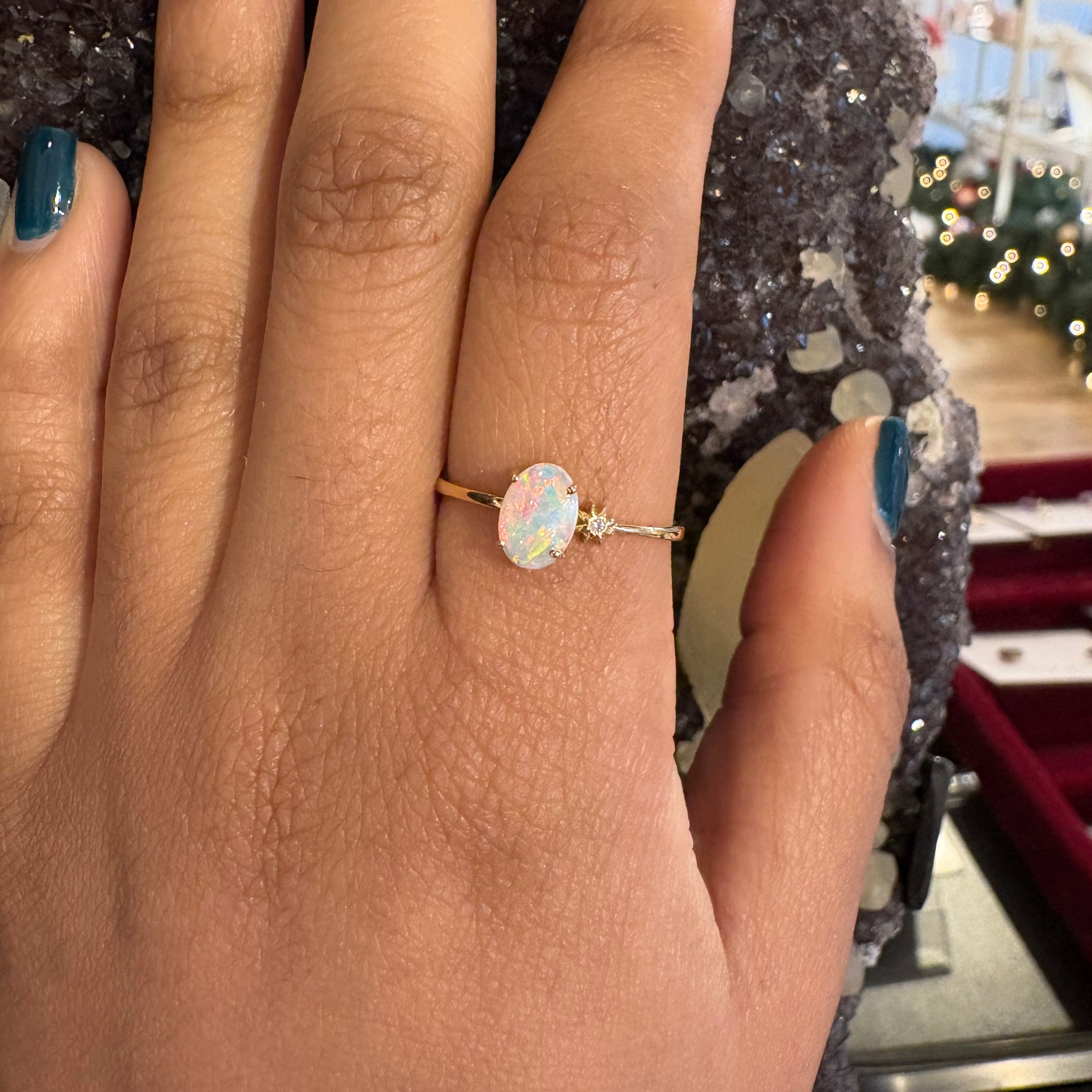 Opal and Diamonds ring 18k solid gold