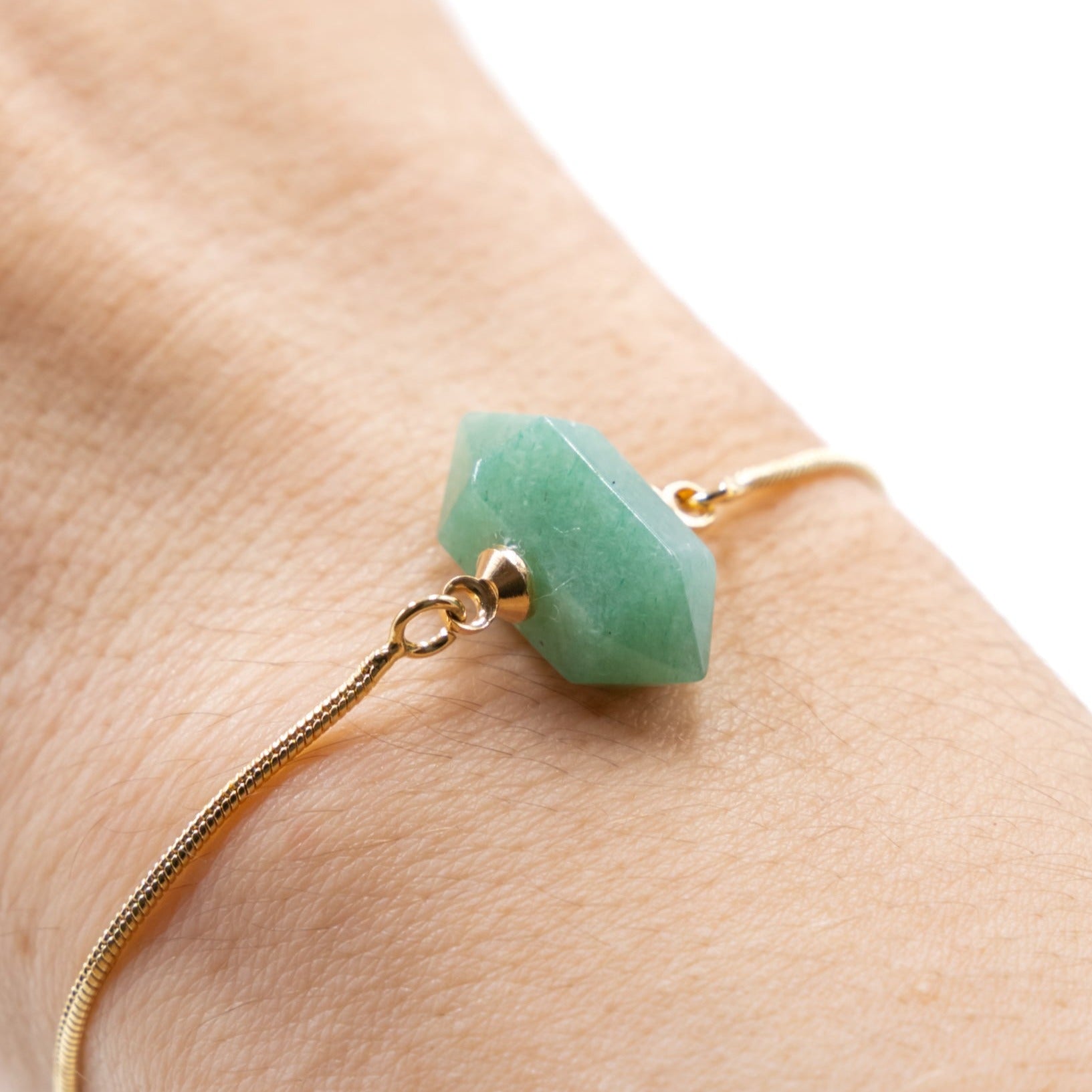 GREEN QUARTZ BRACELET