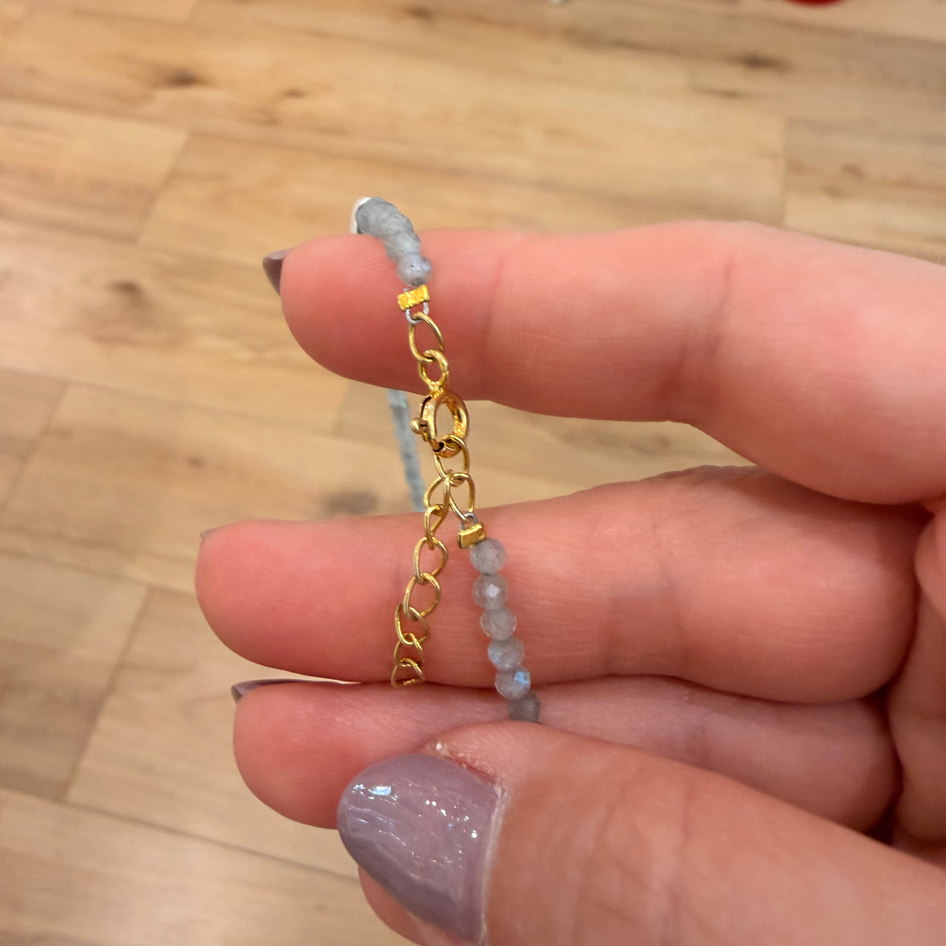 Shinning Labradorite Beads Necklace
