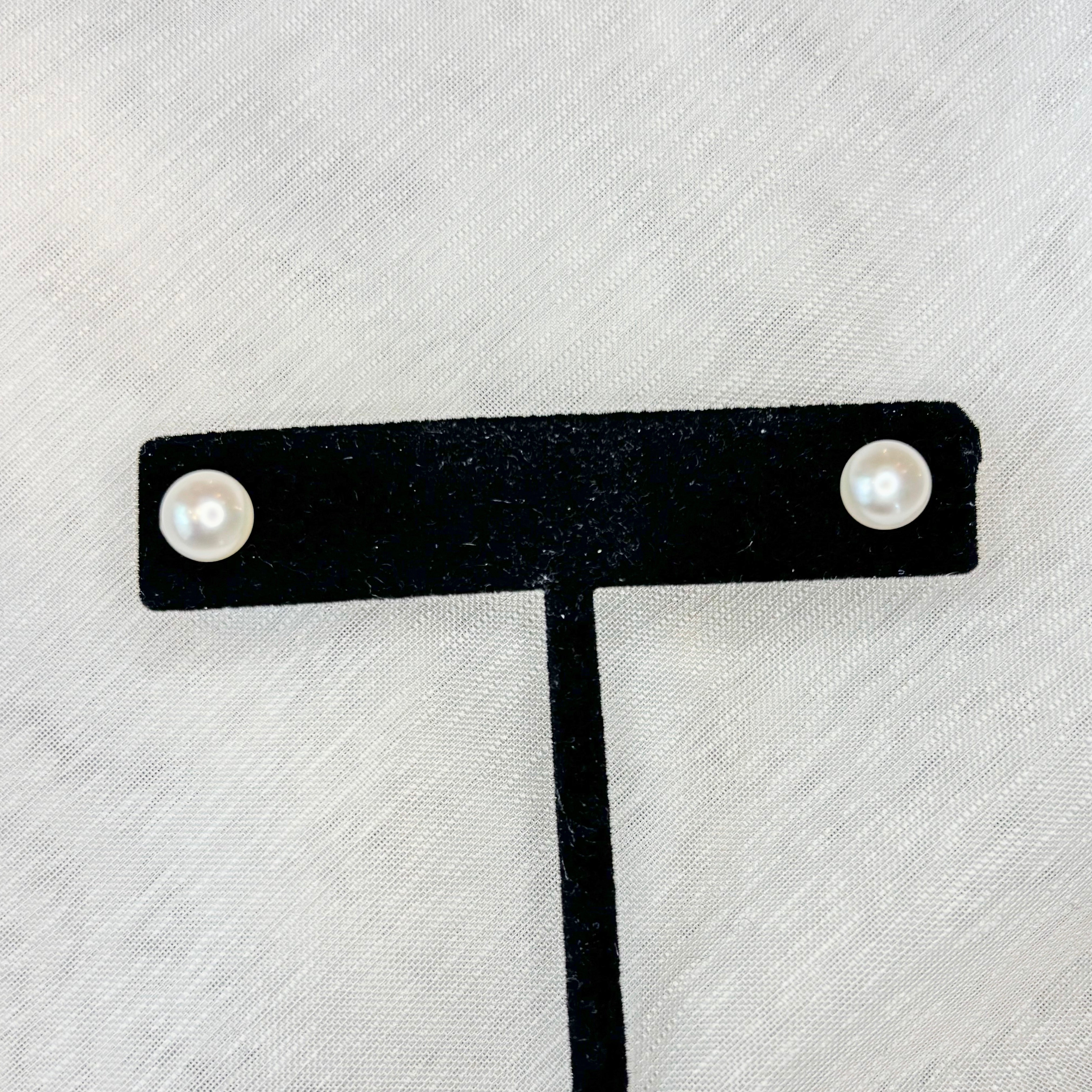 Oorbellen Parel 14k Goud - 1,3g totaal