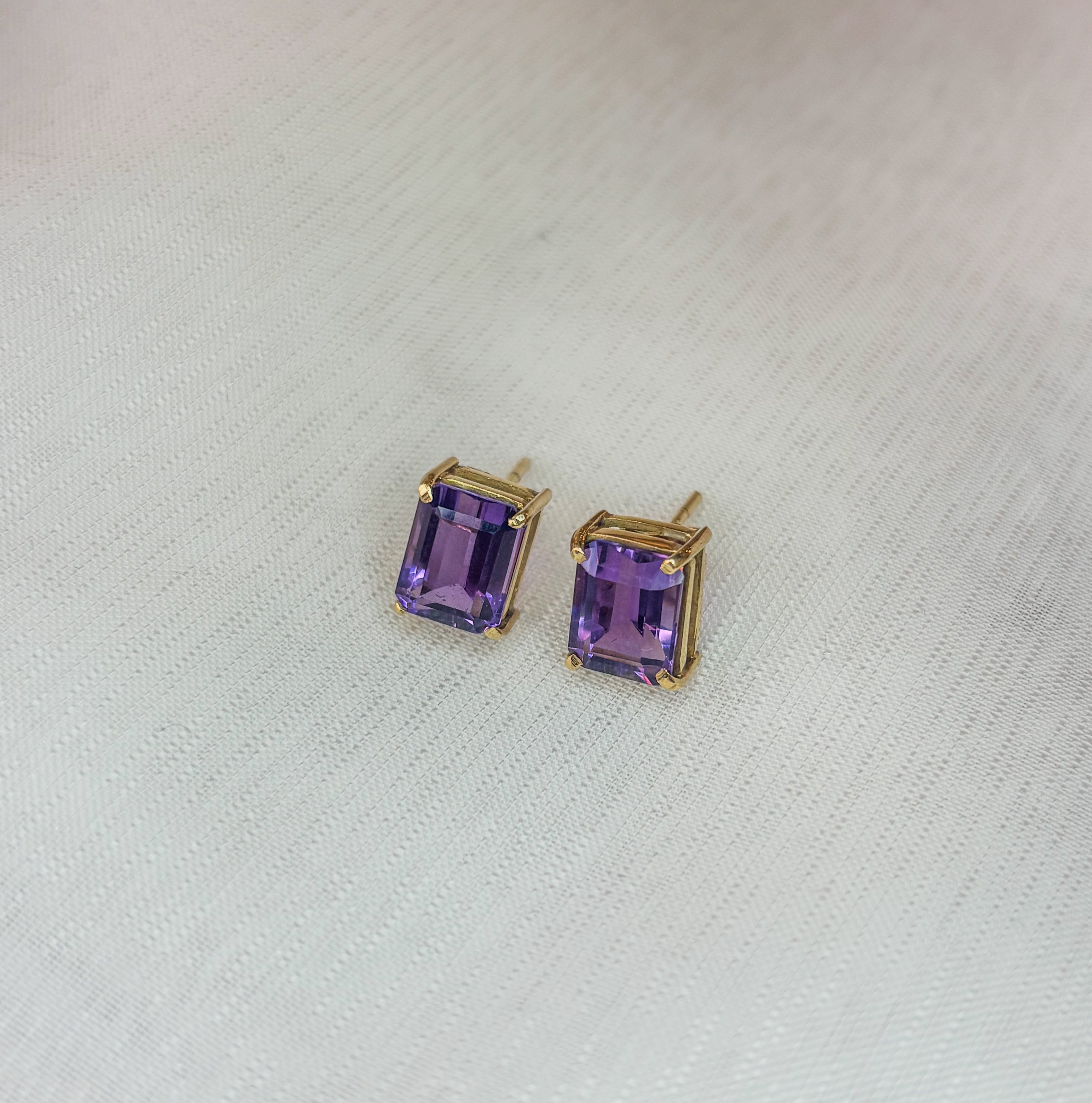 Midnight Galaxy Amethyst Stud Earrings - Gold 18k