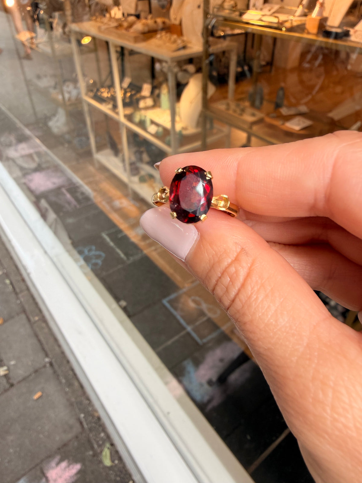 Garnet Solitaire Ring - Solid 18k Gold