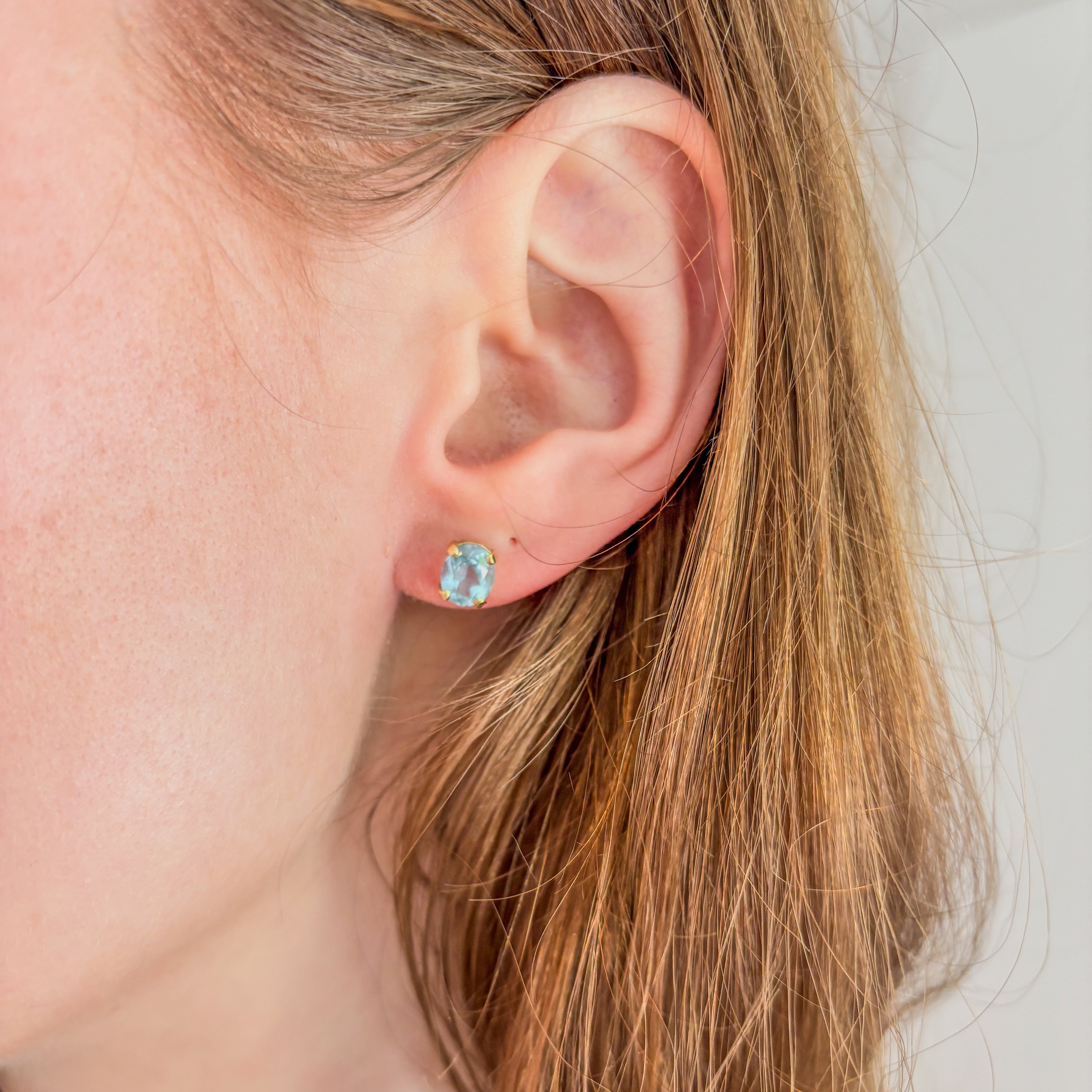 Aquamarine Sea Light Round Earrings  - Gold 18k