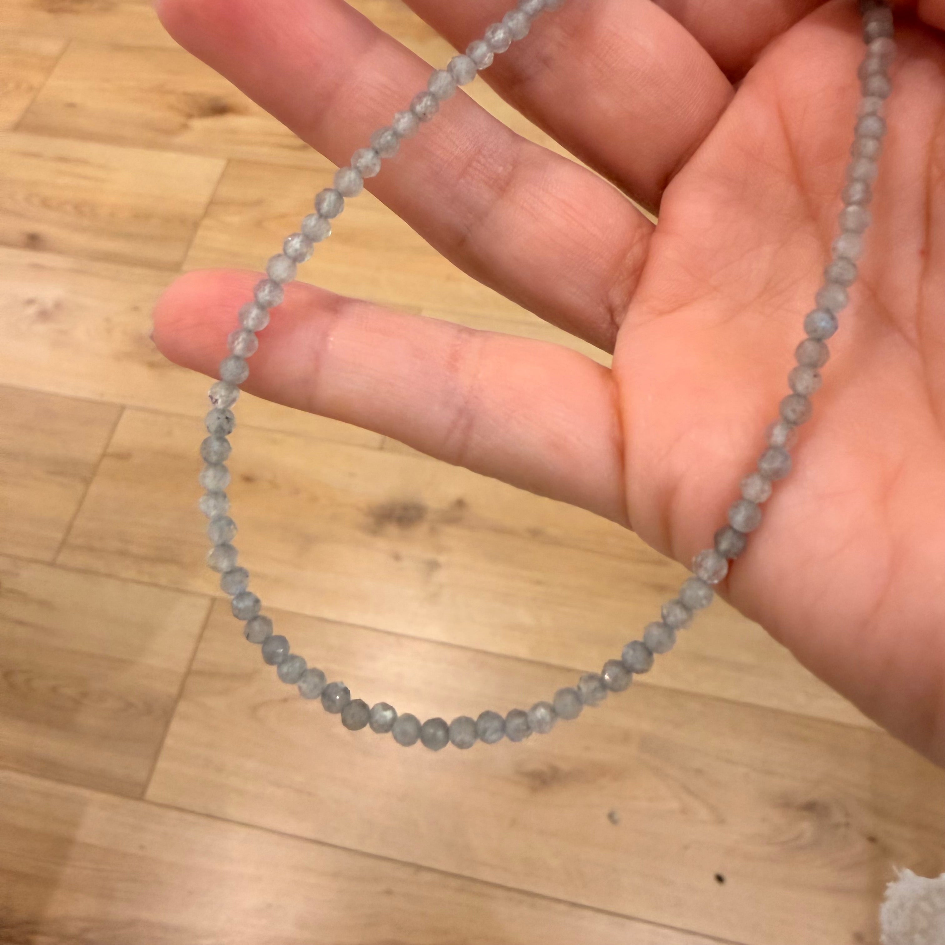 Shinning Labradorite Beads Necklace