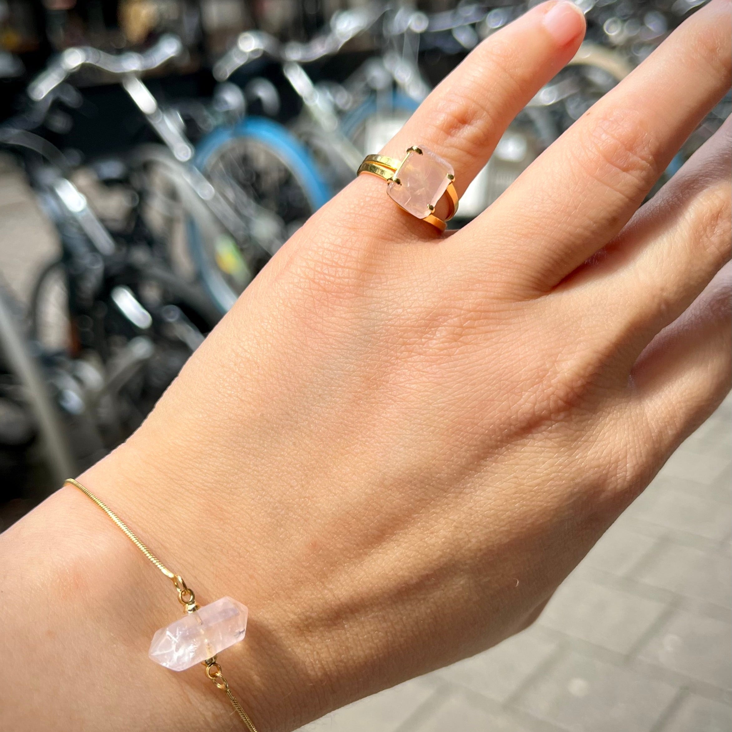 Rose Quartz -  Love Is In The Air - Rectangular Ring - Gold Plated - S