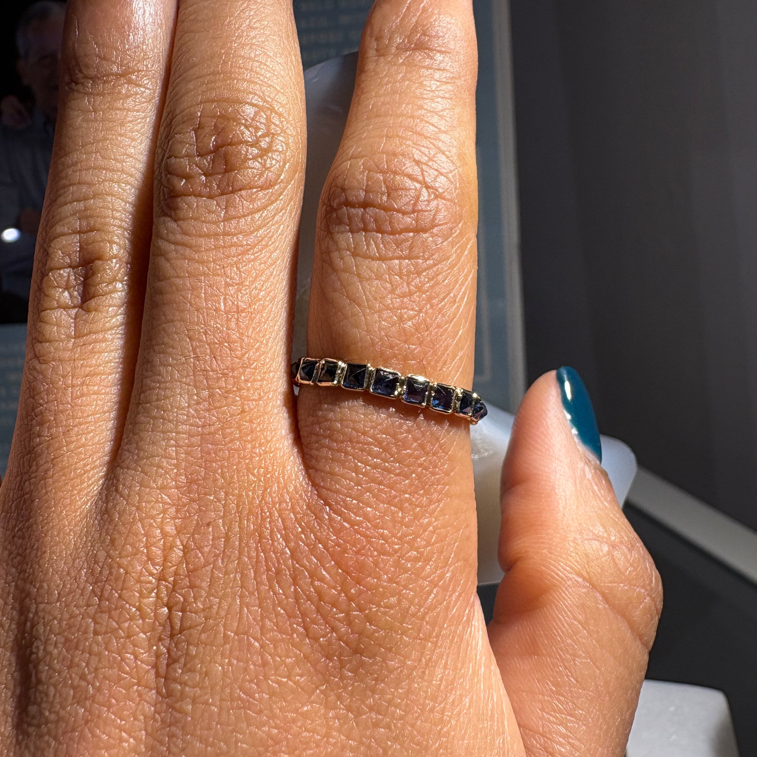 Blue Sapphire Ring - 0.93g - 14k Solid Gold