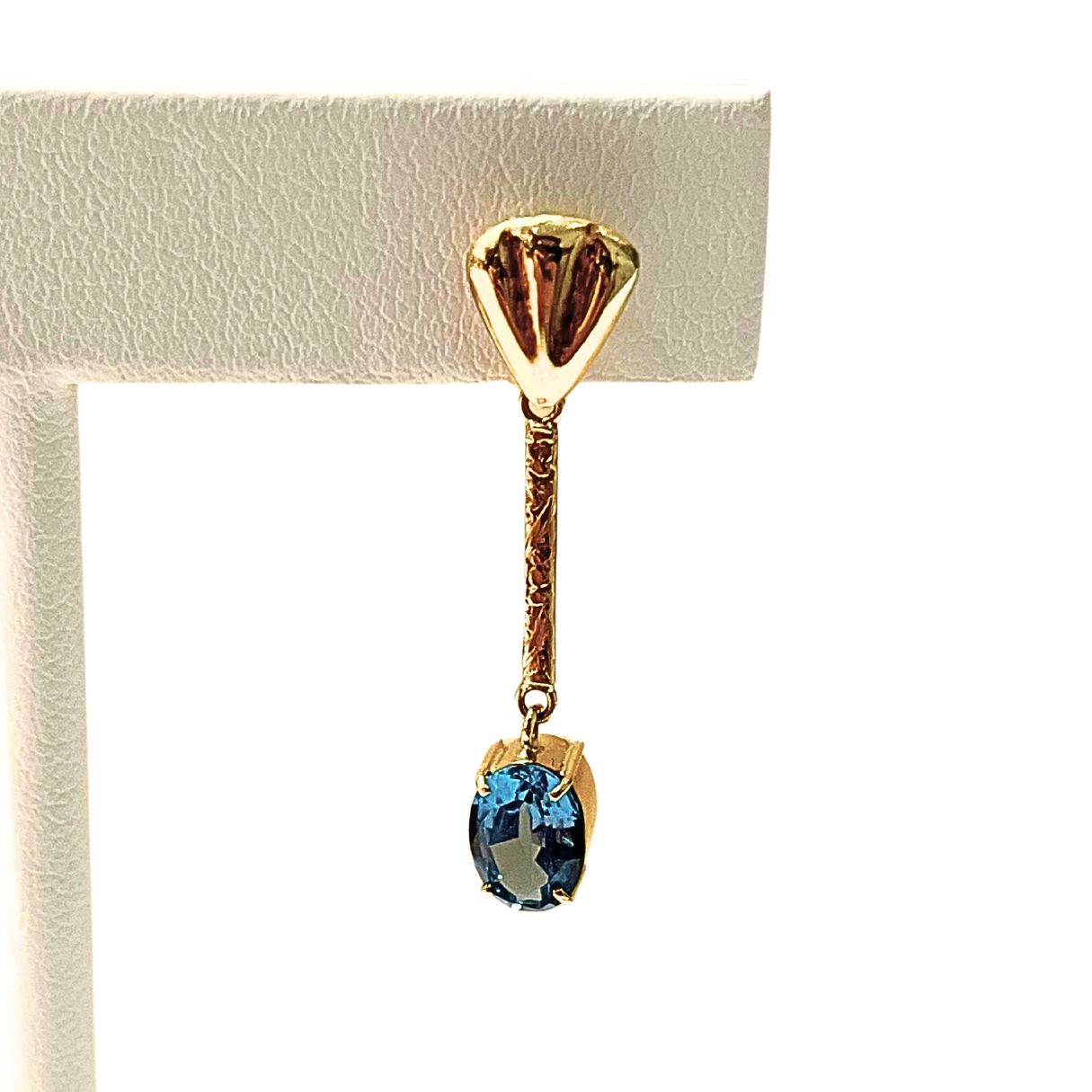 Aquamarine - Earrings - 18k Solid Gold