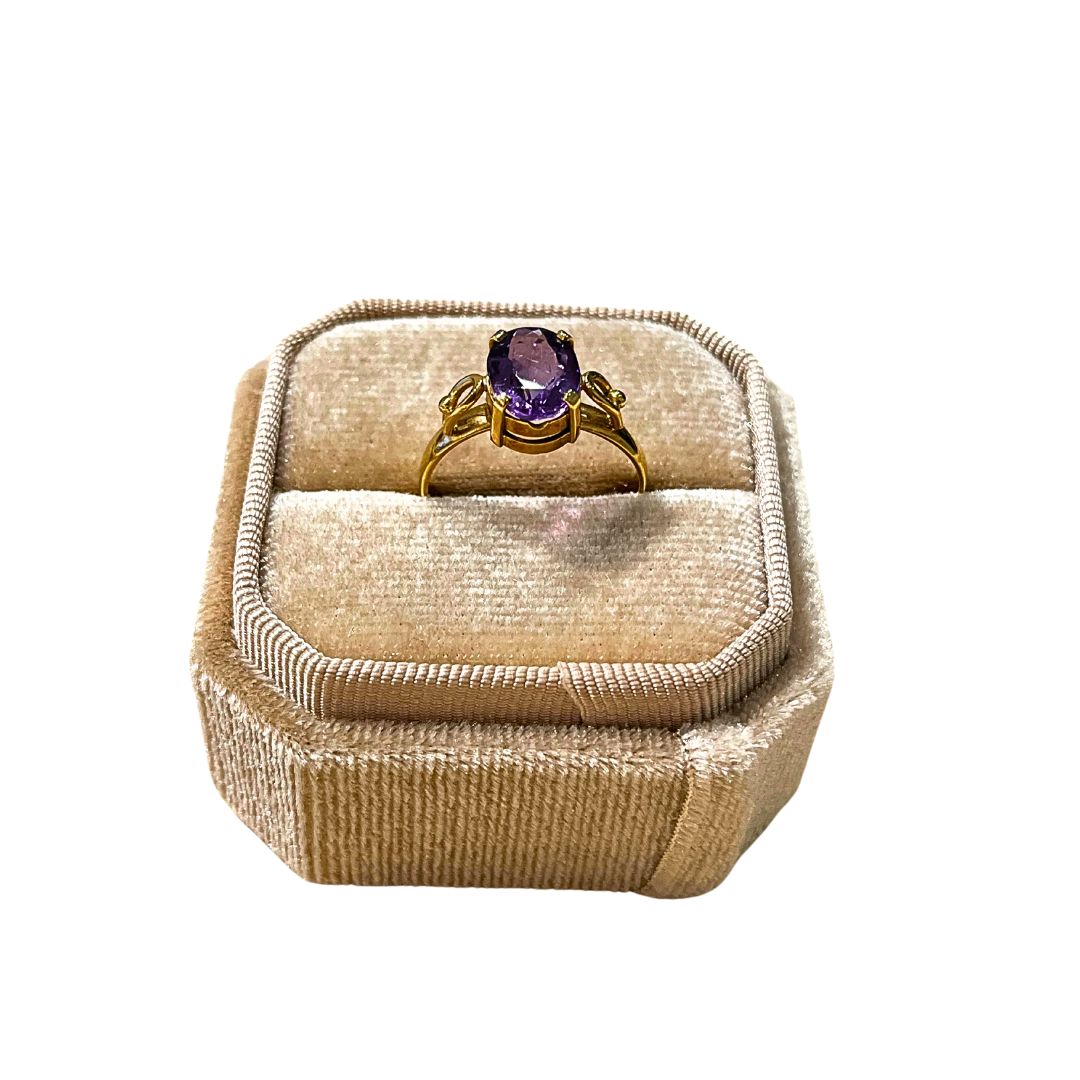 Amethyst Ring - 18k Solid Gold