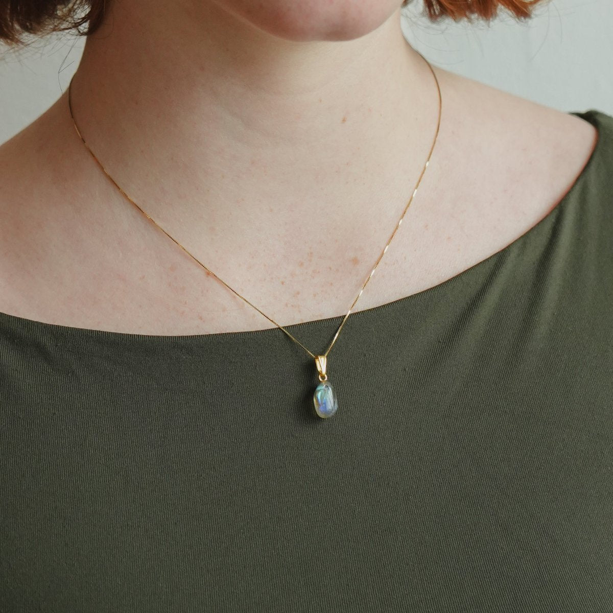 Labradorite Mini Pendant - Gold Plated