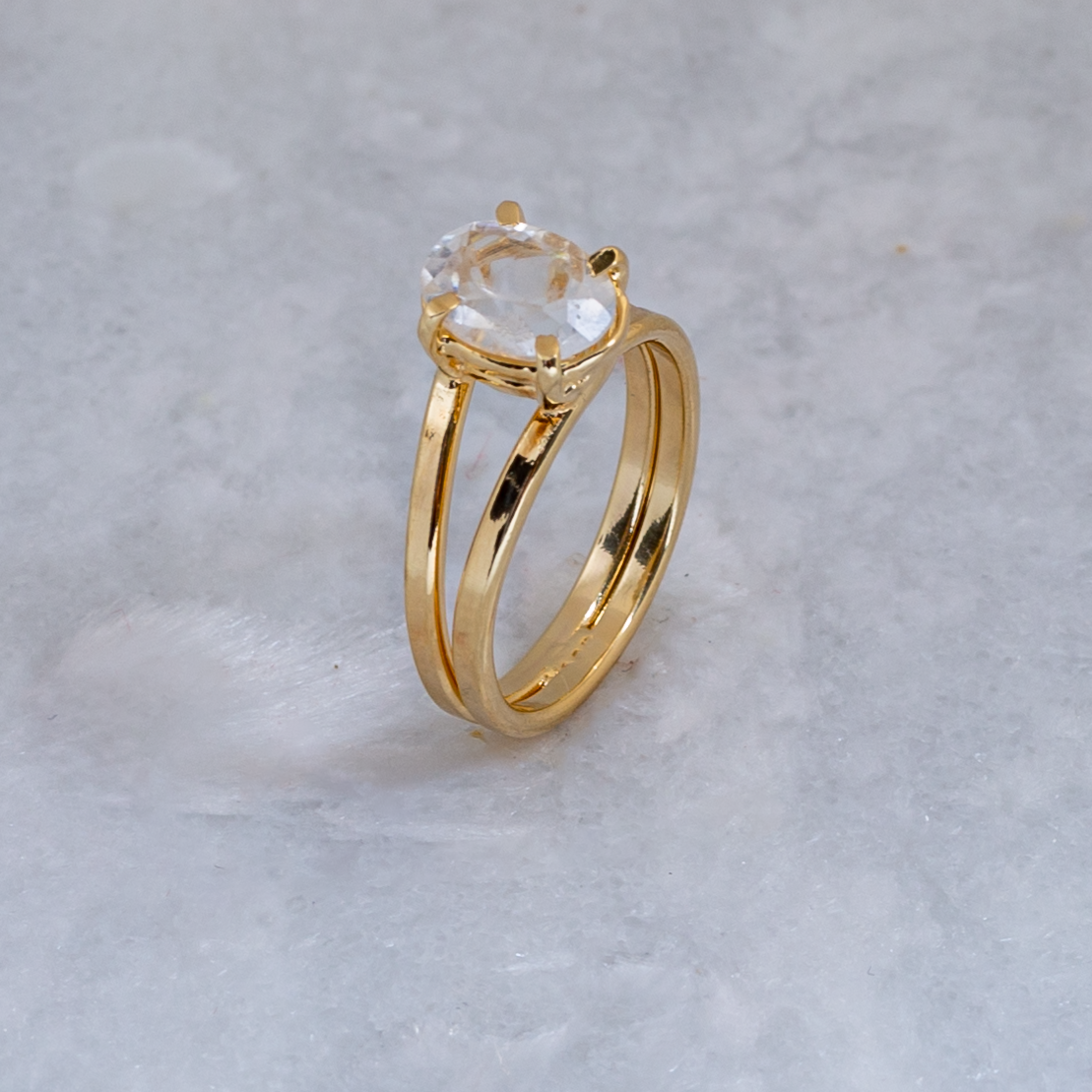 Clear Quartz - Royal Ring - Adjustable - 18k Gold Plated
