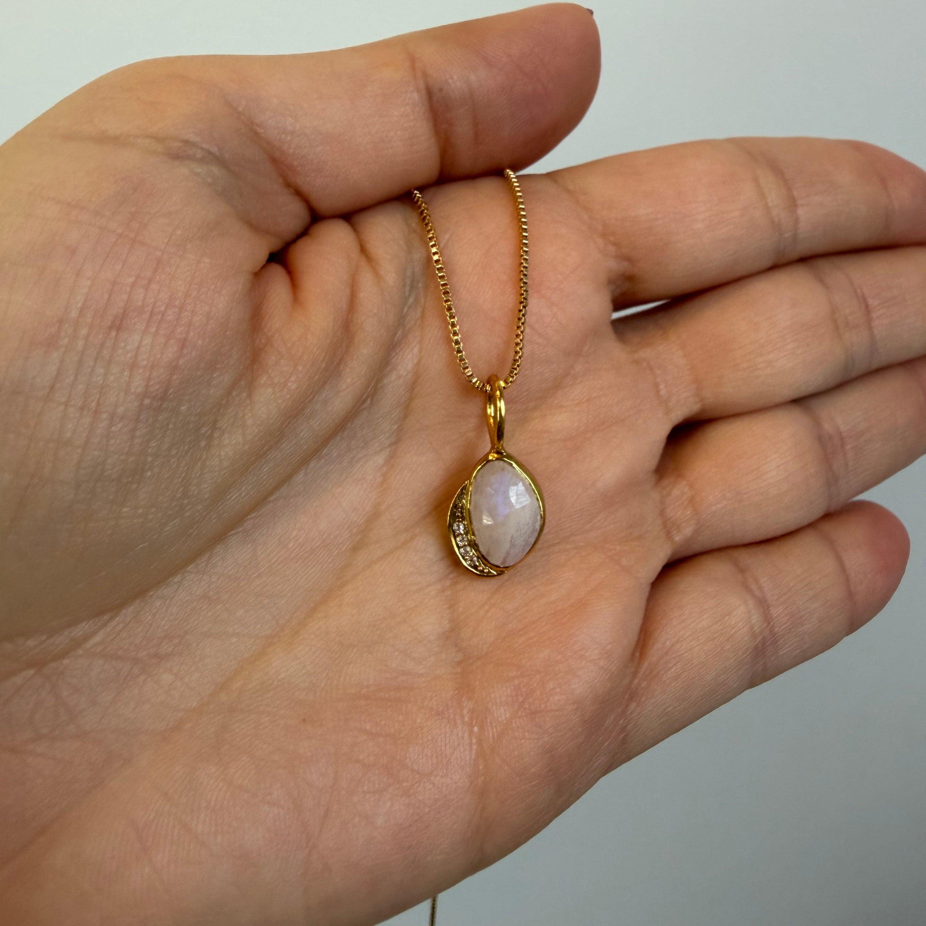 Moonstone & White Topaz - Pendant - Sterling Silver Gold Plated - Mystic Star