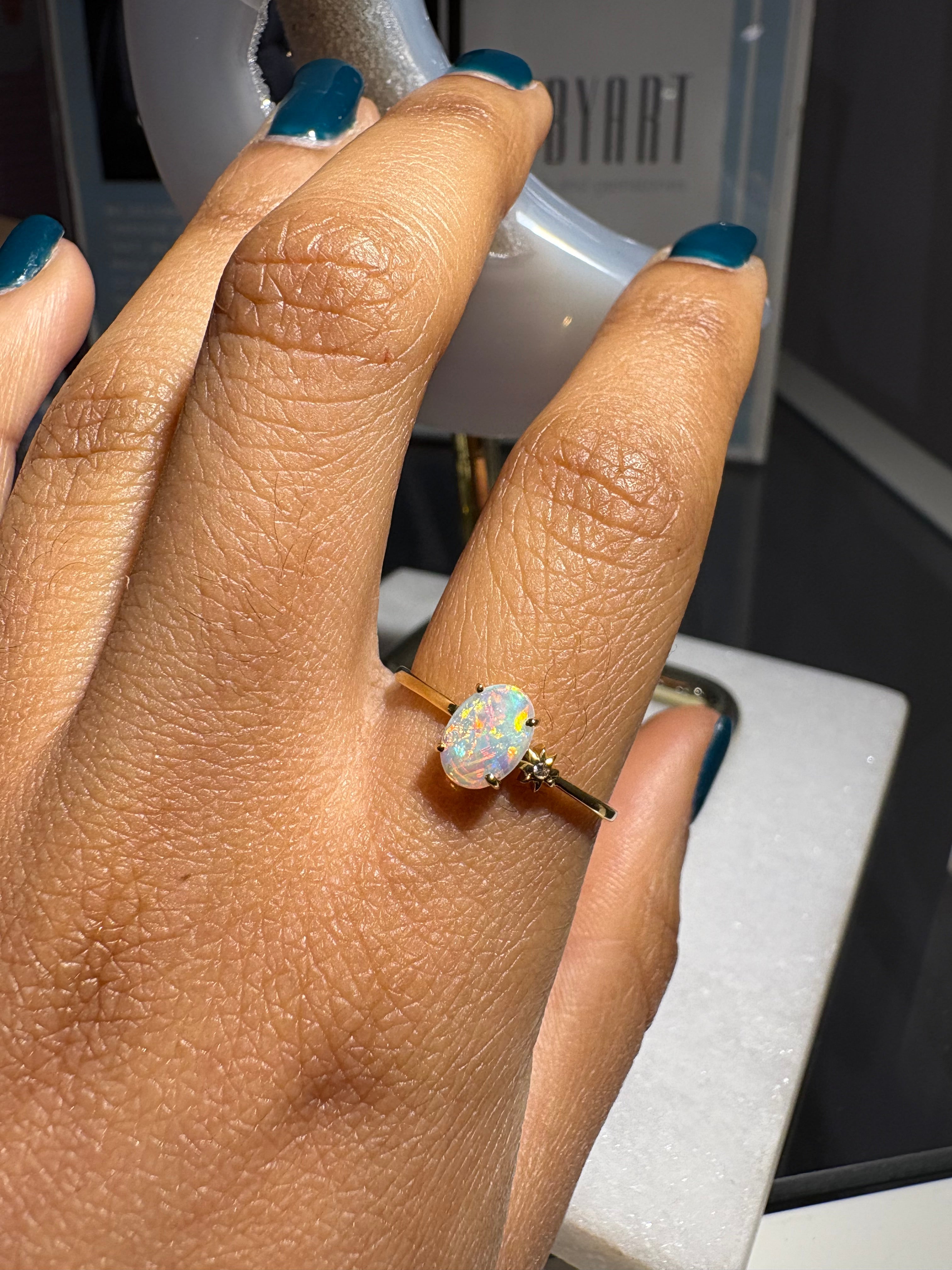 Opal and Diamonds ring 18k solid gold