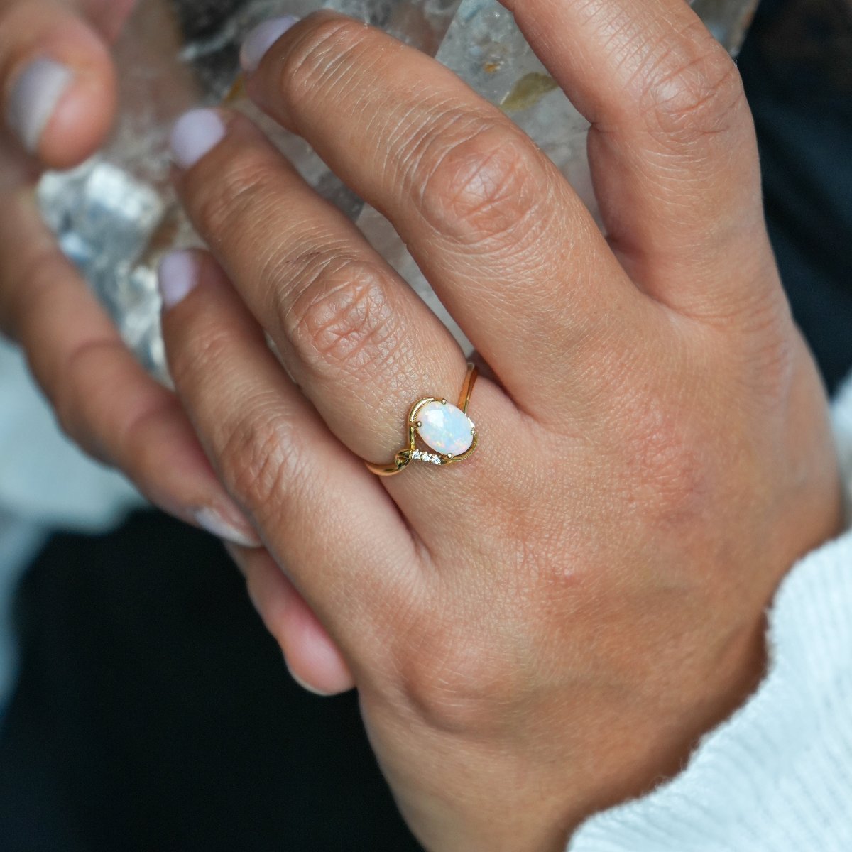 Opal & Diamonds Ring - Whisper of Eternity - 18k Gold