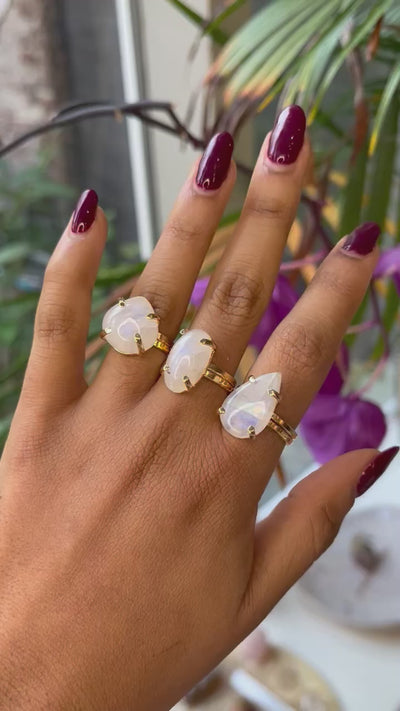 Moonstone Cabuchon
